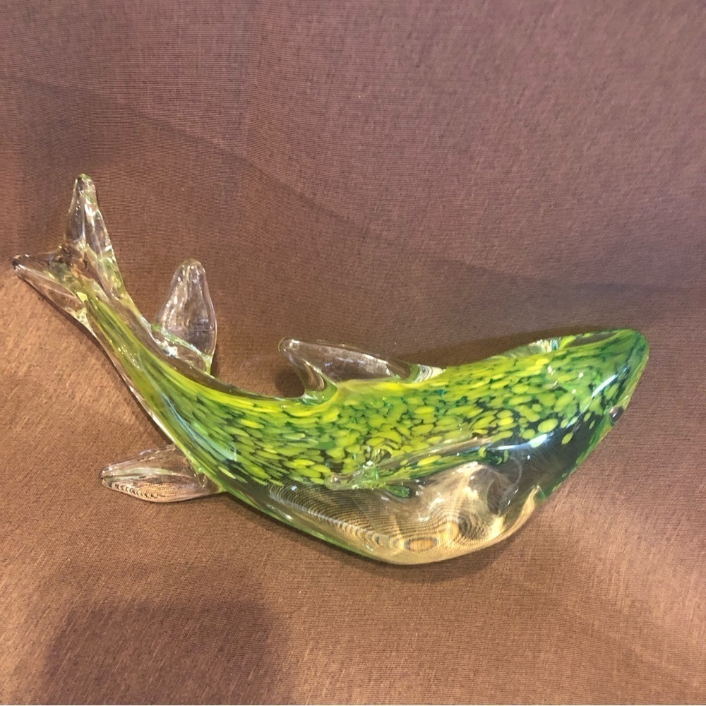Mid Century Modern Green Art Glass Fish Sculpture / Never used
STUNNING! - Picture 4 of 7